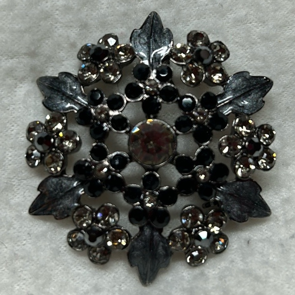 Vintage Black and Silver Brooch with Rhinestones.